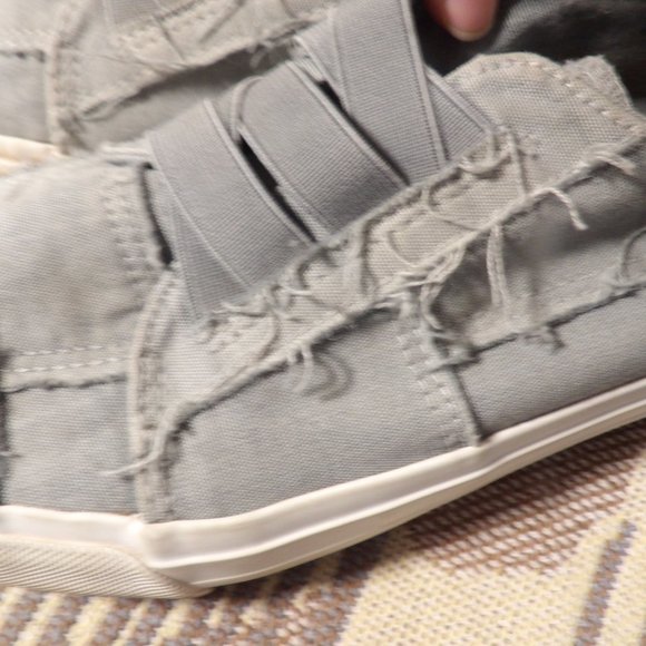 Blowfish Malibu Grunge Look Comfort Sneakers Sz 10.5 - Picture 4 of 11